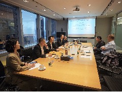 2025-03-05 推動復星集團、國內醫院加強深港交流，推動香港人大灣區醫療